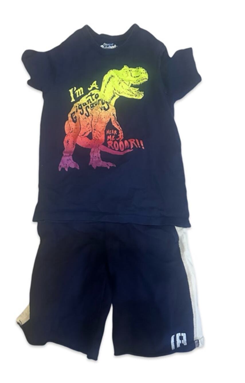 OshKosh  Dinosaur Outfit Size 8 Blue  T-Shirt Shorts Set